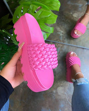 Woven Flatforms